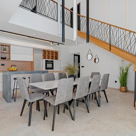 Beautiful Home In Omis With Kitchen Exteriér fotografie