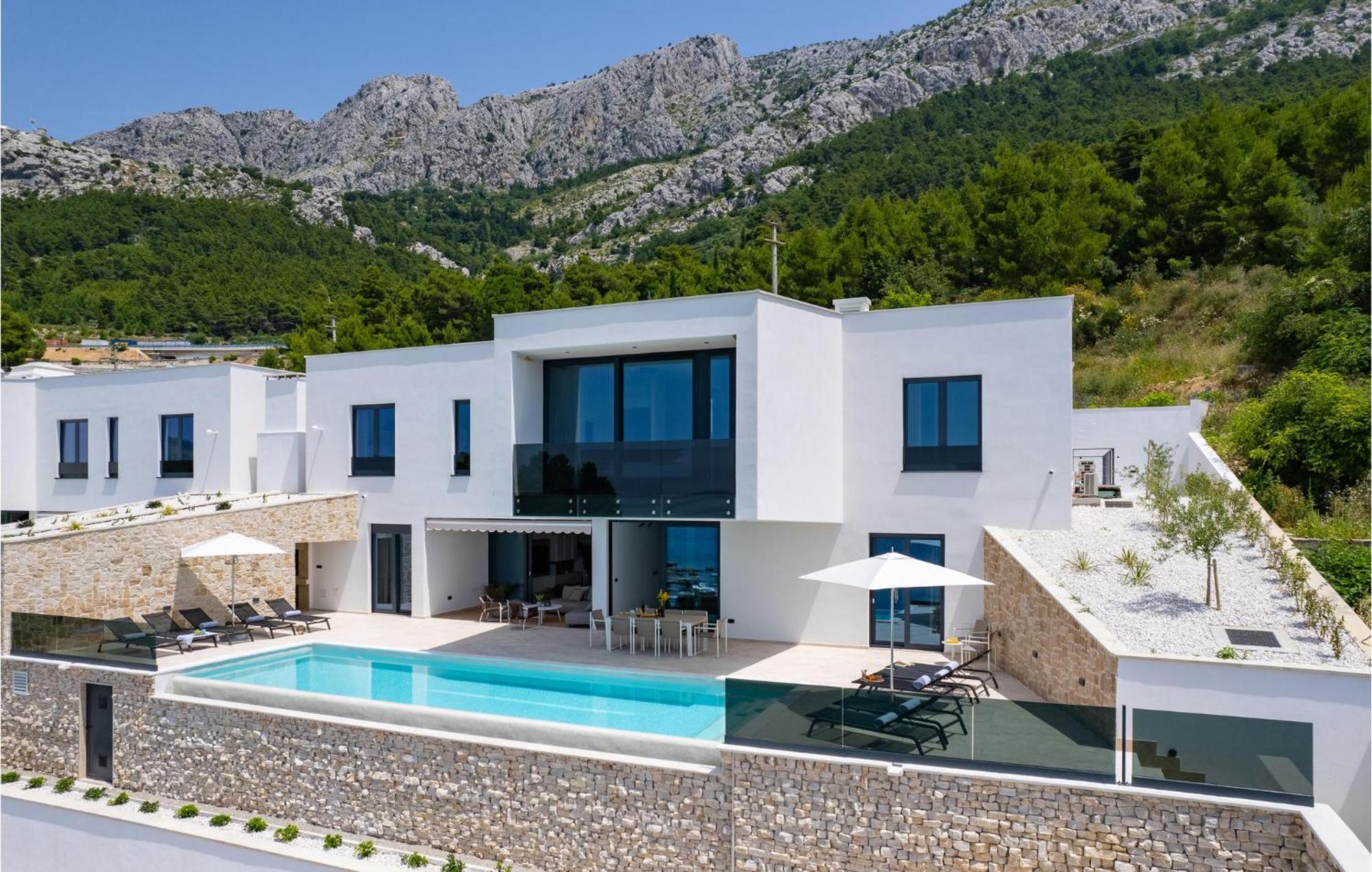 Beautiful Home In Omis With Kitchen Exteriér fotografie